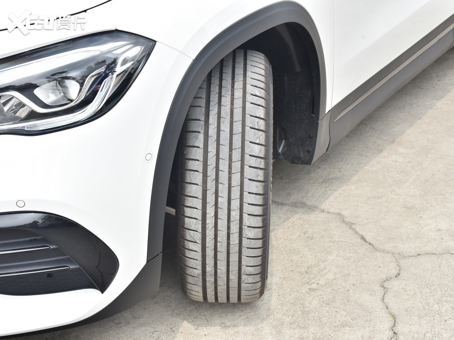 2022YGLA GLA 220 4MATIC