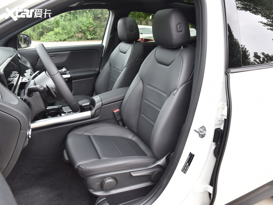 2022YGLA GLA 220 4MATIC