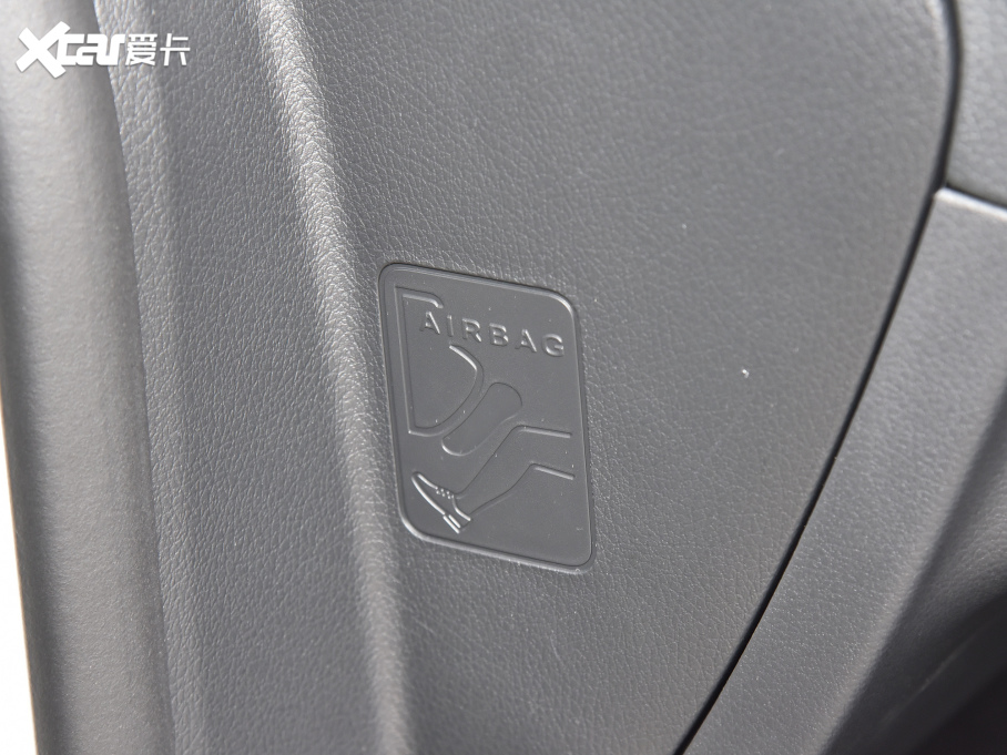 2022YGLA GLA 220 4MATIC