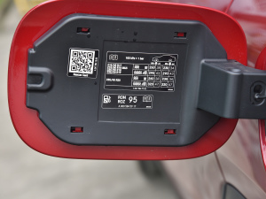 2022GLA 200 (x)(ji)^