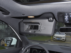 2022Ŀ GLA 180 (yng)壨