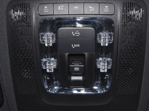 2022Ŀ GLA 180 п؅^(q)