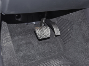 2022Ŀ GLA 180 п؅^(q)