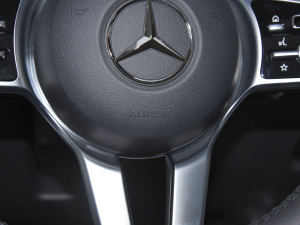 2022Ŀ GLA 180 п؅^(q)