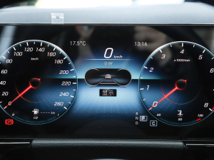 2022Ŀ GLA 200 п؅^