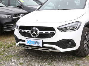 2022GLA 220 ^