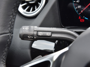 2022GLA 220 4MATIC п؅^