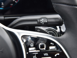 2022GLA 220 4MATIC п؅^