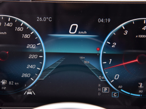 2022GLA 220 4MATIC п؅^