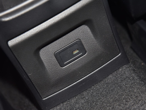 2022GLA 220 4MATIC п؅^(q)