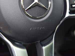 2022GLA 220 4MATIC п؅^(q)