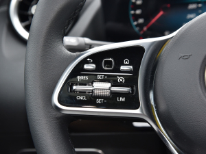 2022Ŀ GLA 200 п؅^