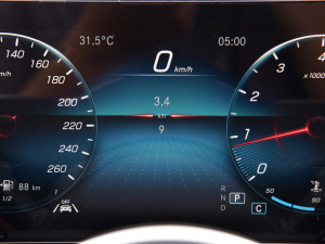 2022Ŀ GLA 200 п؅^