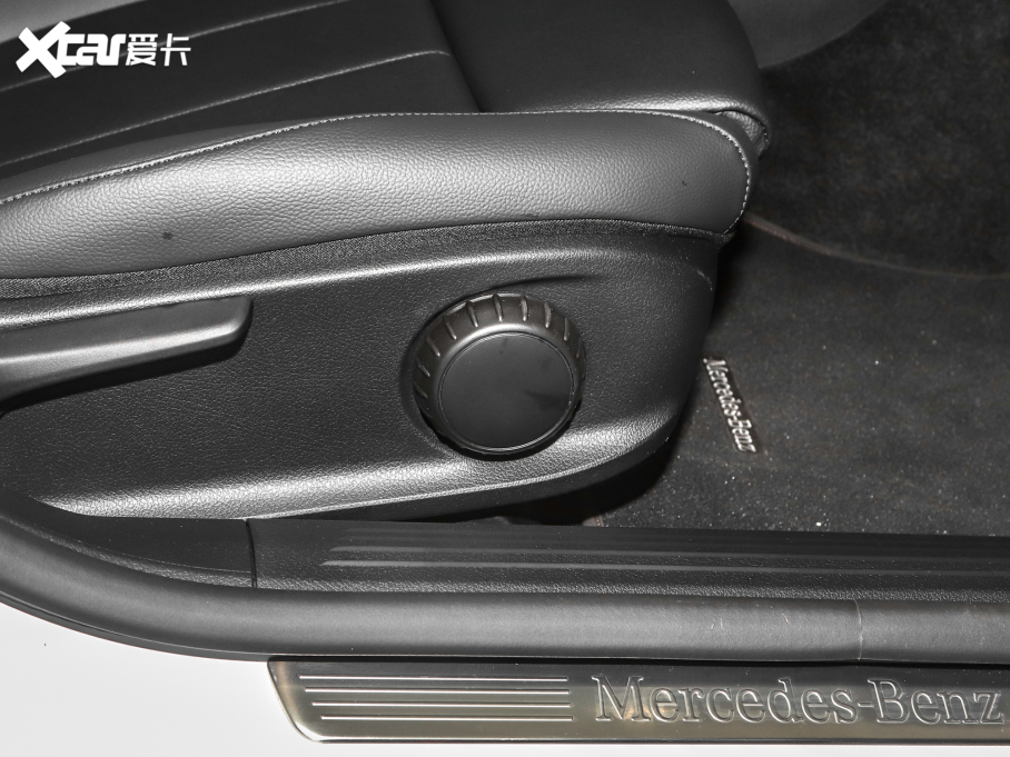 2022��YA�� A 180 L