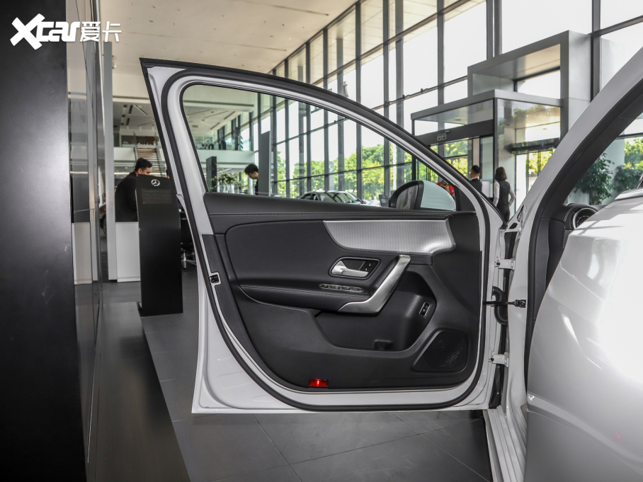 2022��YA��(j��) A 180 L