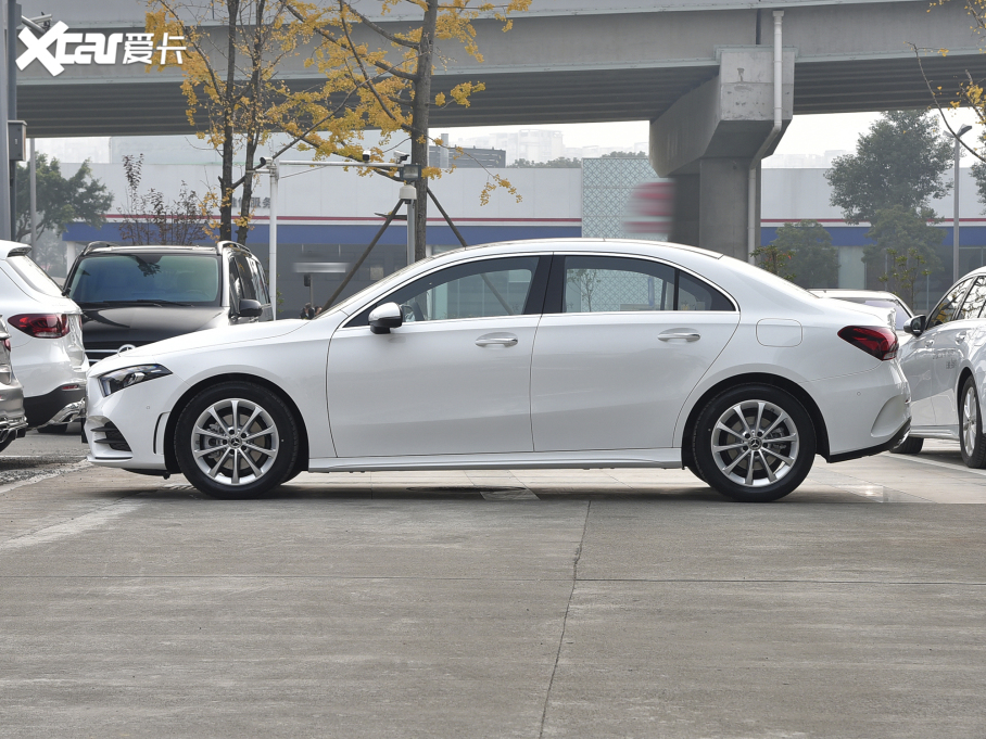 2022YA(j) A 200 L \(yn)(dng)I܇(dng)