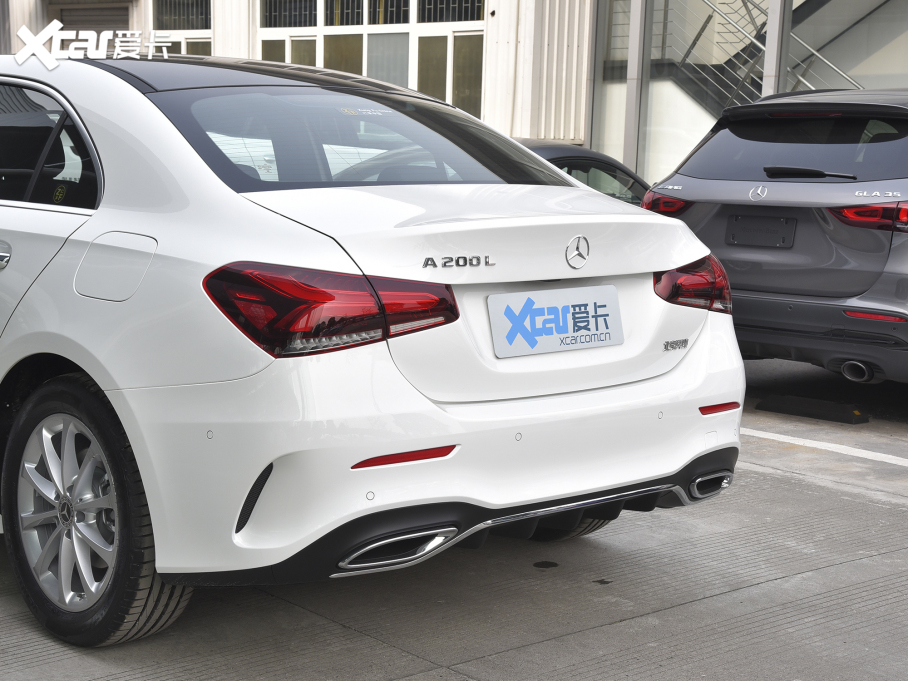 2022��YA�� A 200 L �\���I܇�Ӹ���