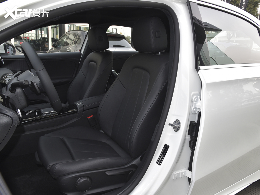 2022YA A 200 L \I܇Ӹ