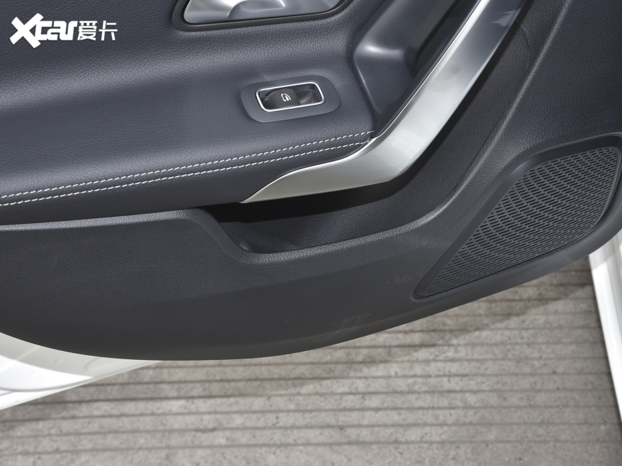 2022YA A 200 L \I܇Ӹ