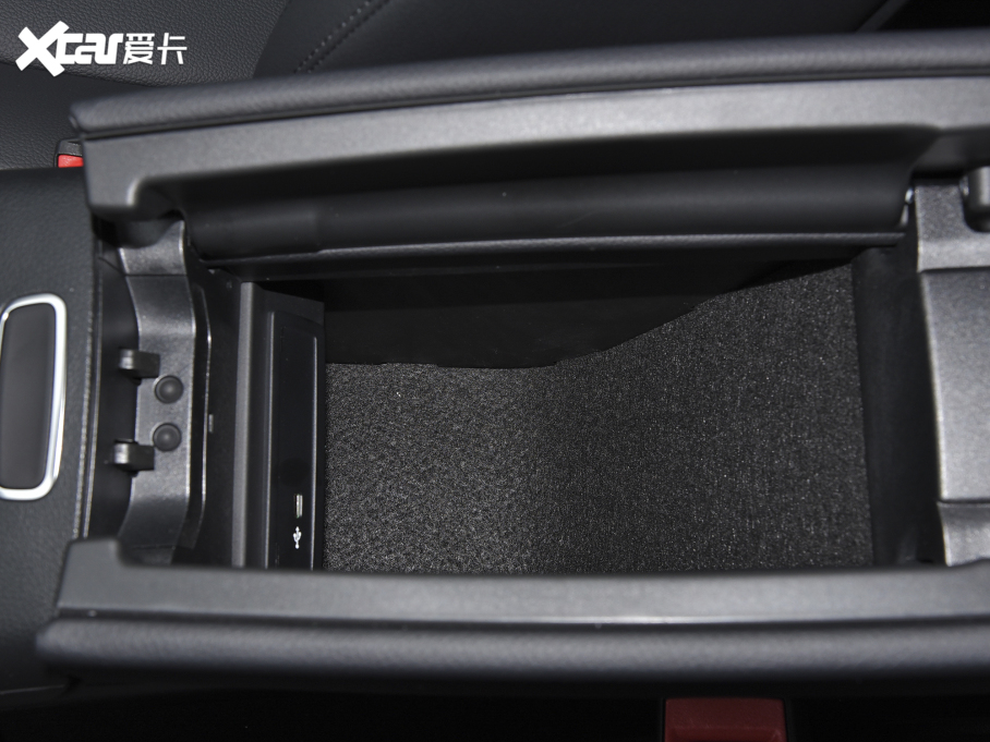 2022YA A 200 L \I܇Ӹ