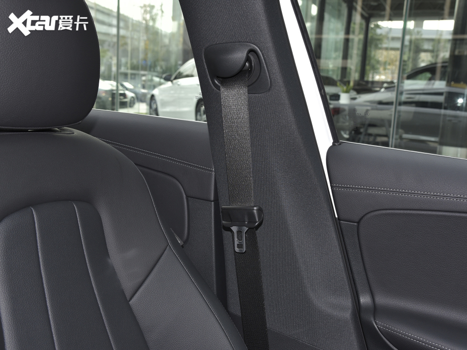 2022YA A 200 L \I܇Ӹ