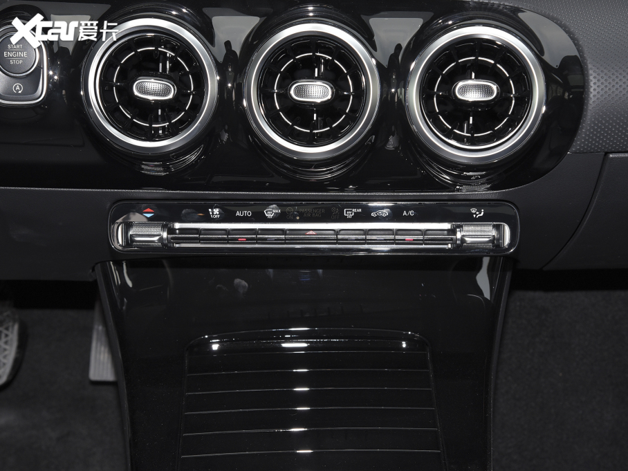 2022��YA�� A 200 L �\���I܇�Ӹ���