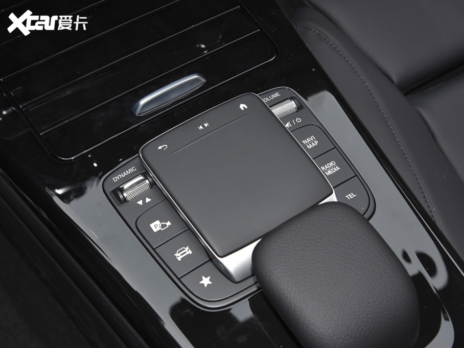 2022YA A 200 L \I܇Ӹ