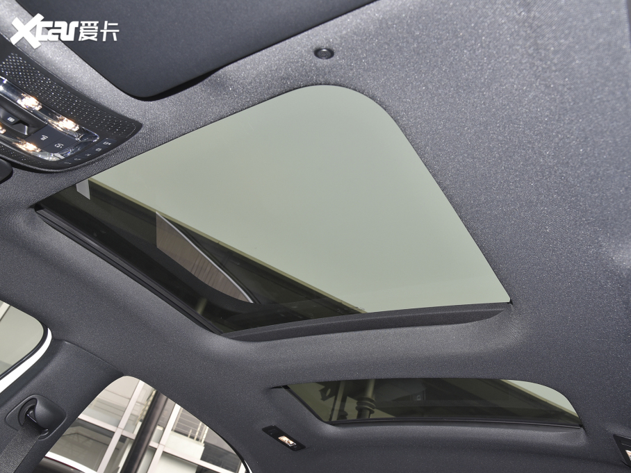 2022YA A 200 L \I܇Ӹ