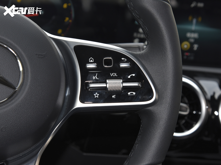 2022YA A 200 L \I܇Ӹ