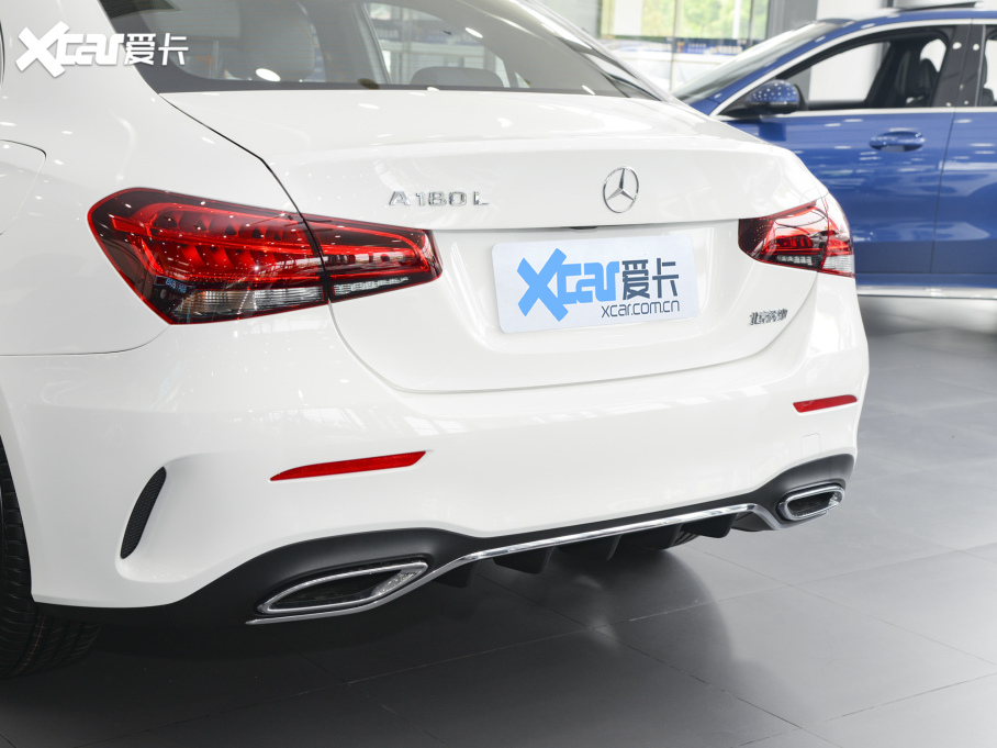 2022YA A 180 L \I܇