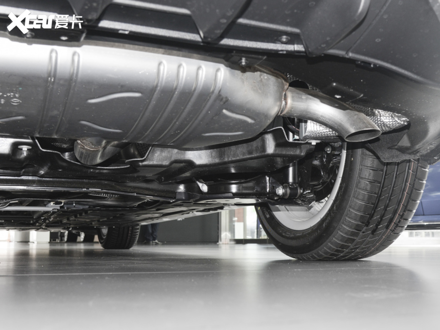 2022YA A 180 L \I܇