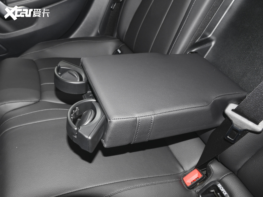 2022YA A 180 L \I܇