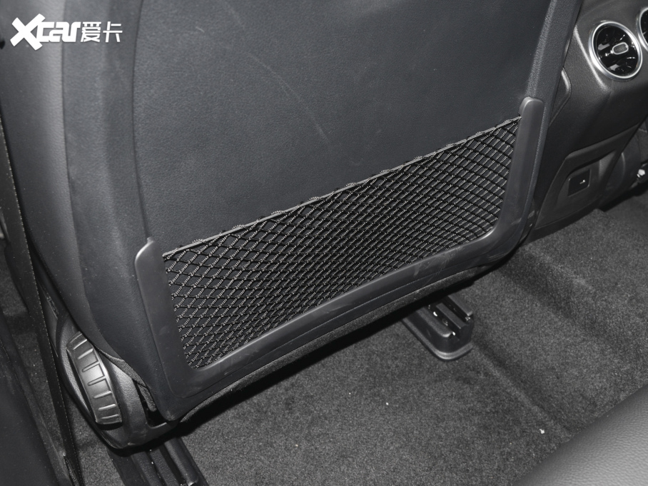 2022YA A 180 L \I܇