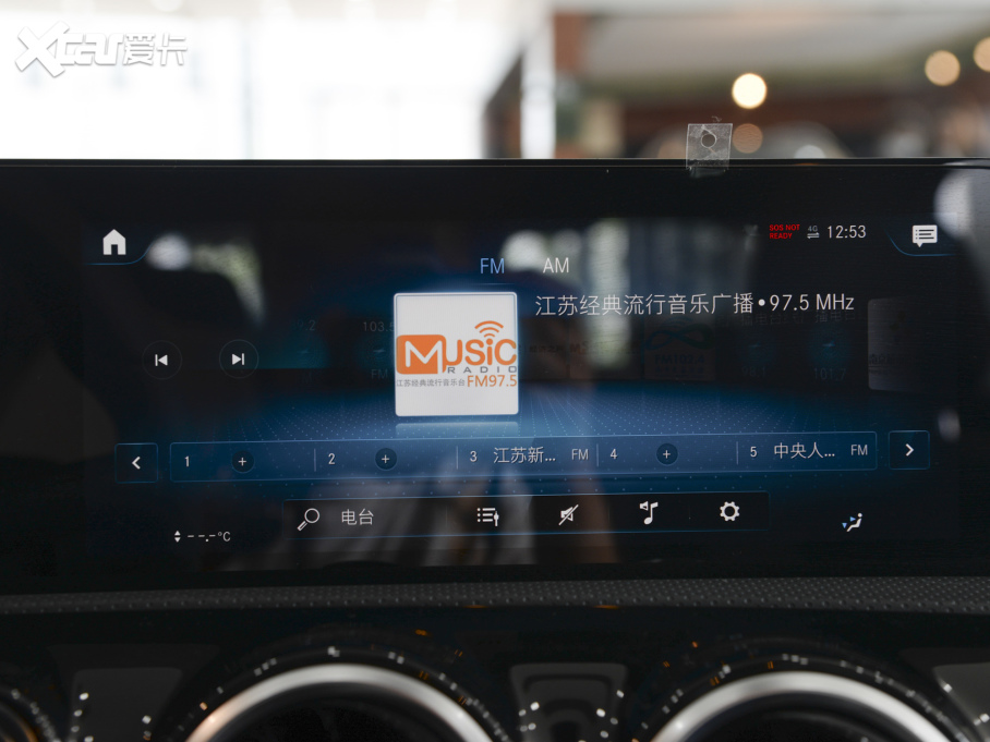 2022YA A 180 L \I܇