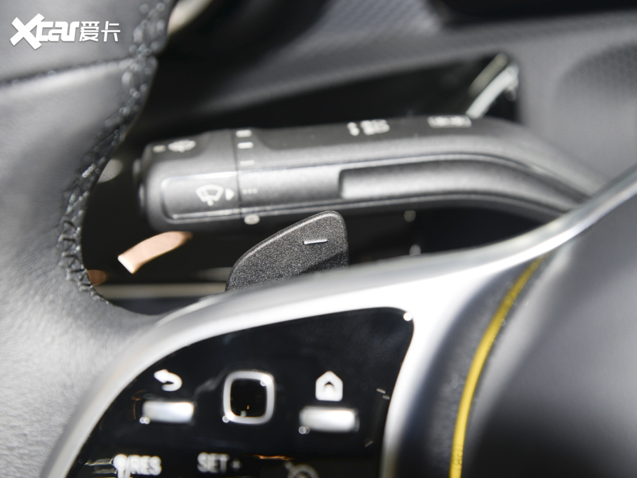 2022YA A 180 L \I܇