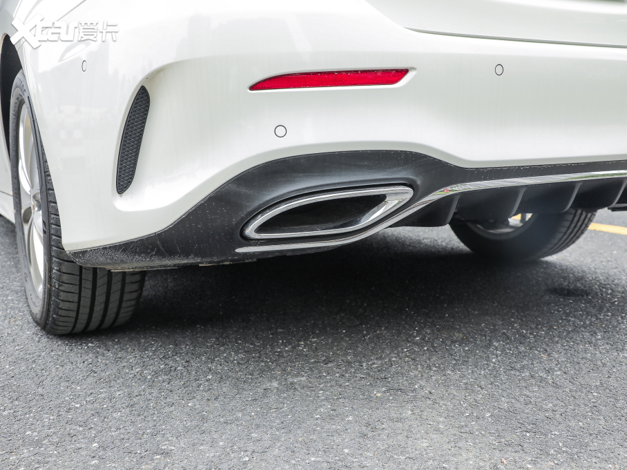 2022YA Ŀ A 200 L \I܇r