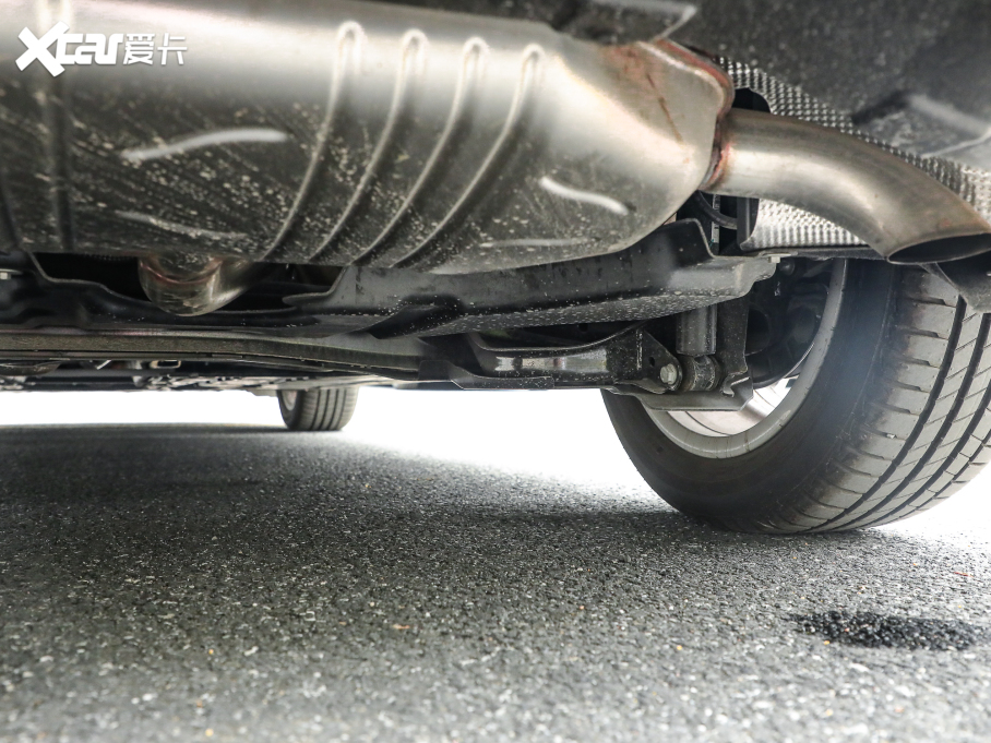 2022YA Ŀ A 200 L \I܇r