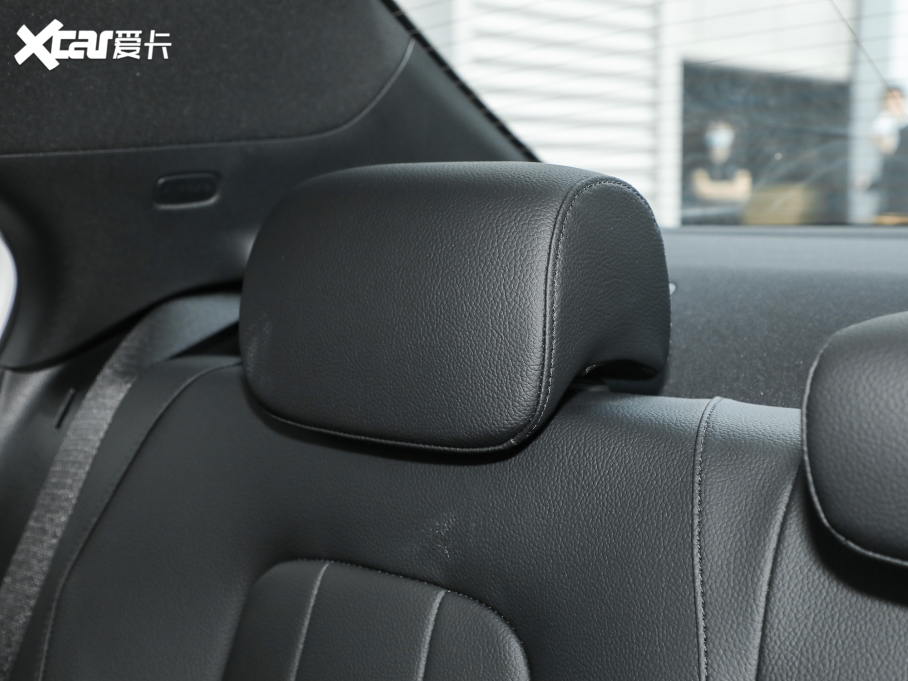 2022YA Ŀ A 200 L \I܇r