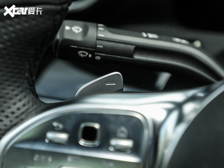 2022YA Ŀ A 200 L \I܇r