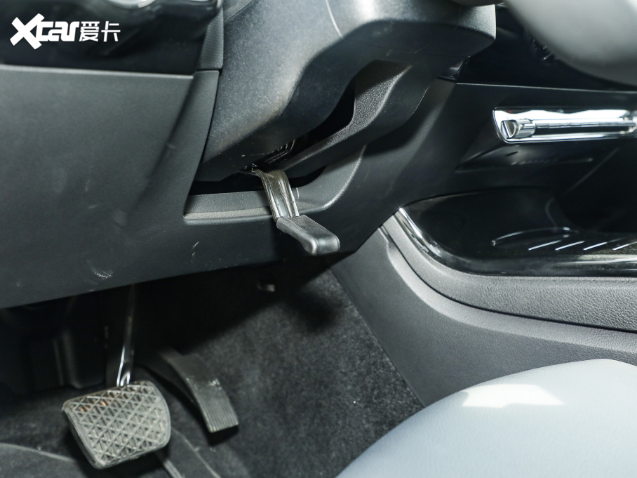 2022YA Ŀ A 200 L \I܇r