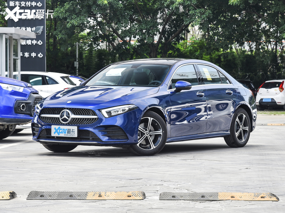 2022YA Ŀ A 200 L \I܇r