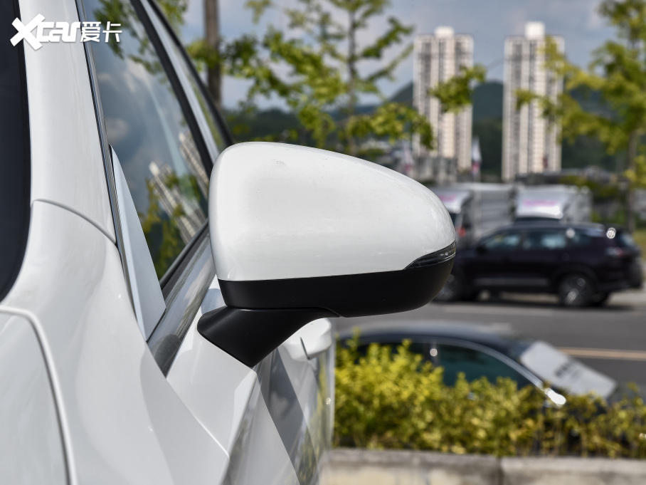 2022YA Ŀ A 180 L \(yn)I܇