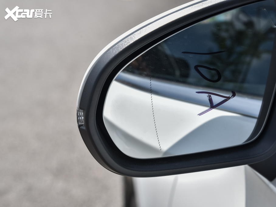 2022YA Ŀ A 180 L \I܇