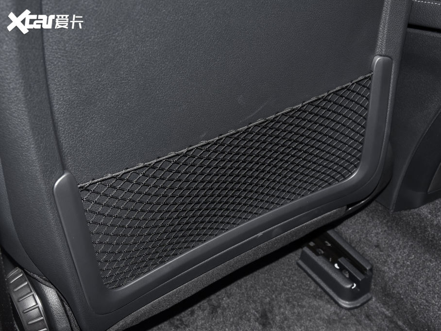 2022YA Ŀ A 180 L \I܇