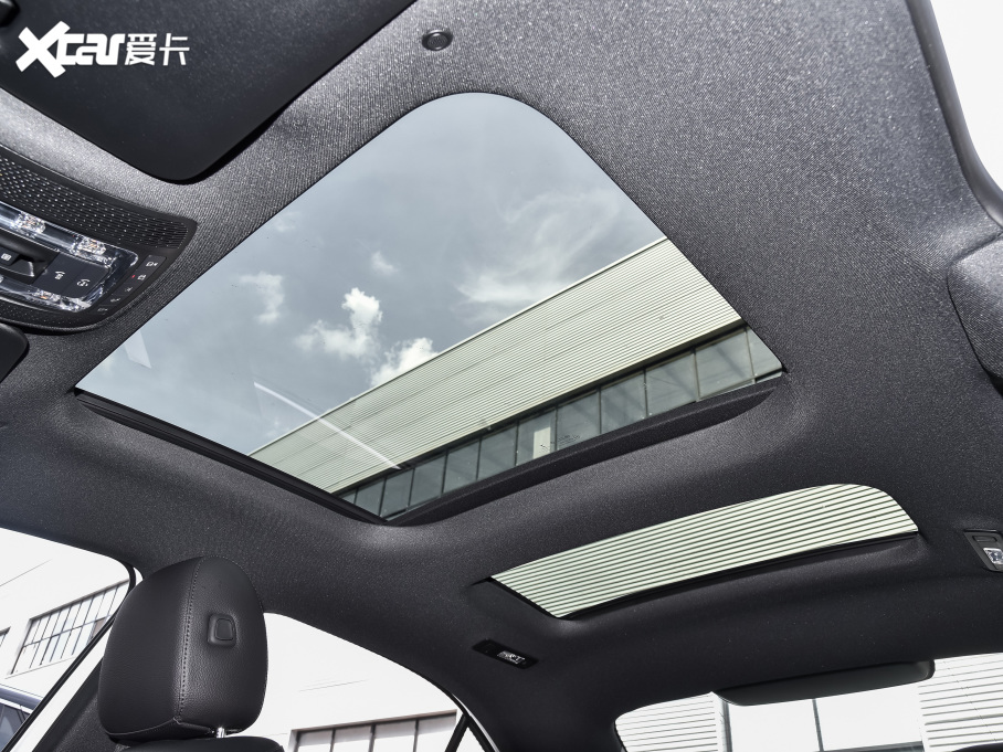 2022YA Ŀ A 180 L \I܇