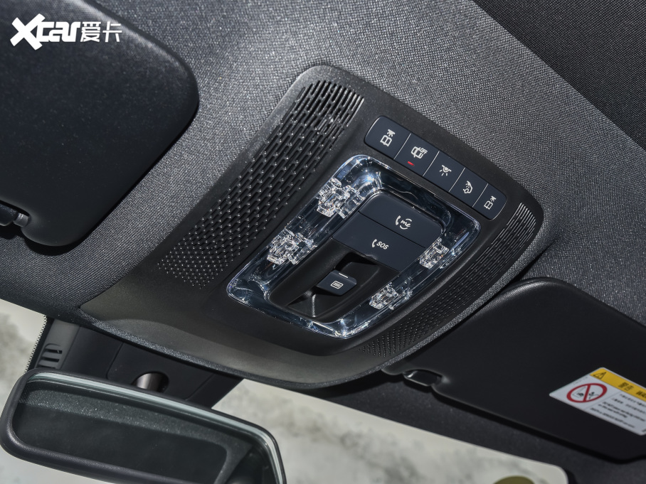 2022YA Ŀ A 180 L \I܇