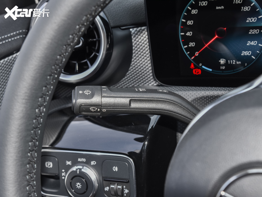 2022YA Ŀ A 180 L \I܇