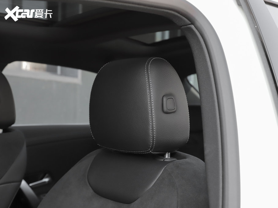 2022YA Ŀ A 200 L \I܇r