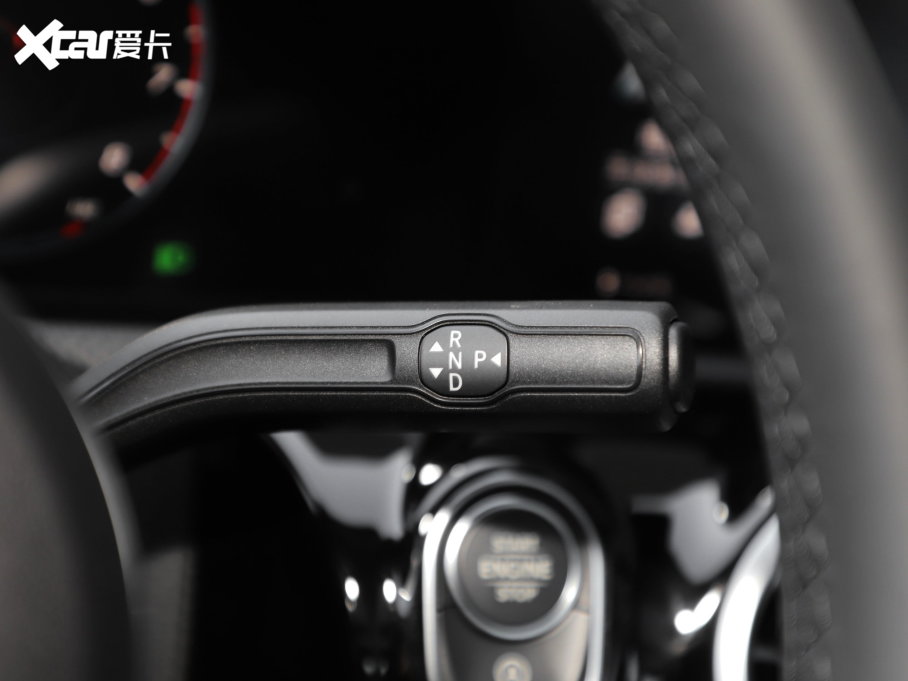 2022YA Ŀ A 200 L \I܇r