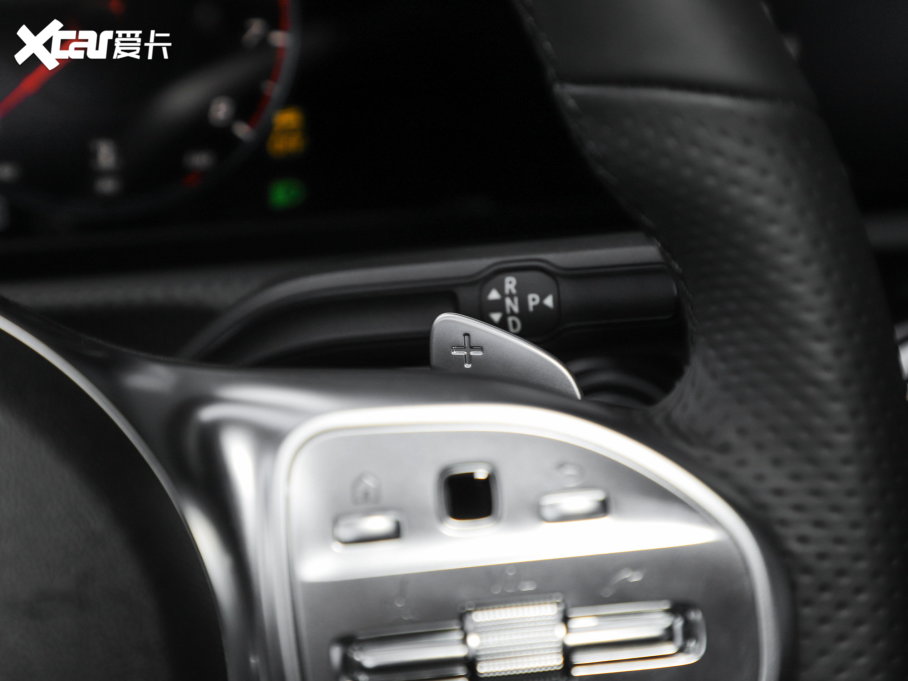 2022YA Ŀ A 200 L \I܇r